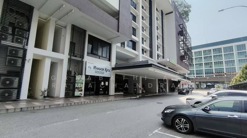 Shop / Office for Sale in Seri Kembangan (Selangor) - Ganabathi A/L Ramachandran - Exterior - PropertyGuru.com.my