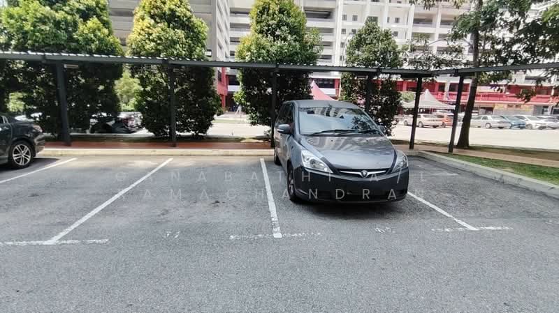 Shop / Office for Sale in Seri Kembangan (Selangor) - Ganabathi A/L Ramachandran - Car Park - PropertyGuru.com.my