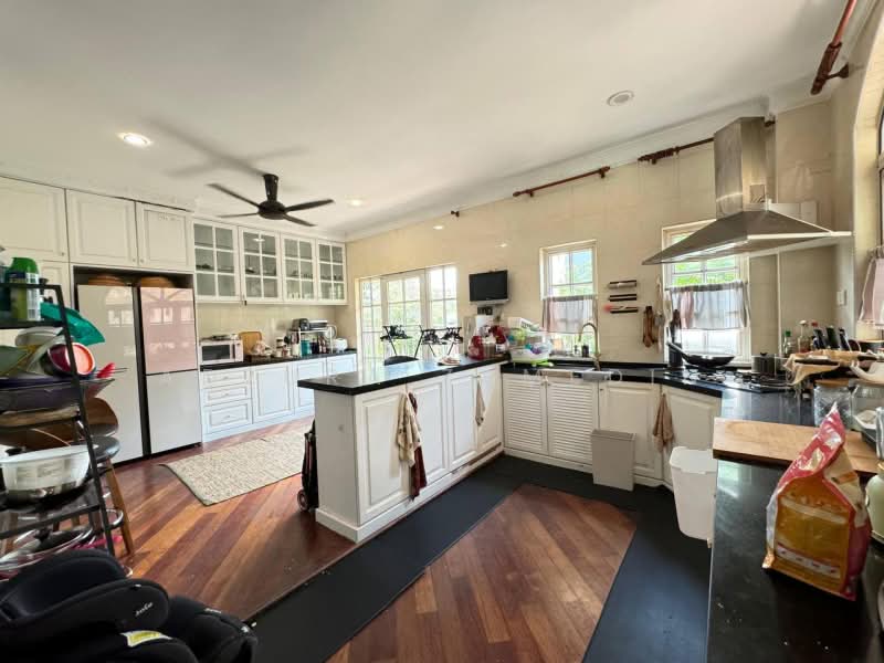 Rumah Banglo untuk Dijual di Bukit Jelutong (Shah Alam) - Adzura Zamedin - Kitchen - PropertyGuru.com.my