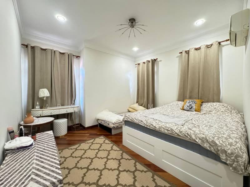 Rumah Banglo untuk Dijual di Bukit Jelutong (Shah Alam) - Adzura Zamedin - Bedroom - PropertyGuru.com.my