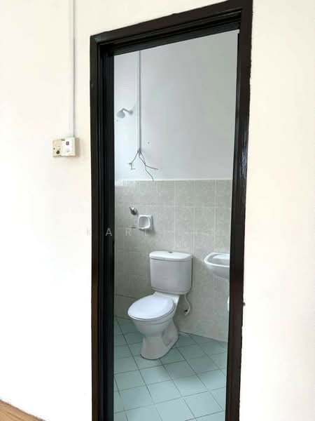 Rumah Teres 2 Tingkat untuk Dijual di Taman Sri Pulai Perdana (Skudai) - Karl Lim - Bathroom - PropertyGuru.com.my