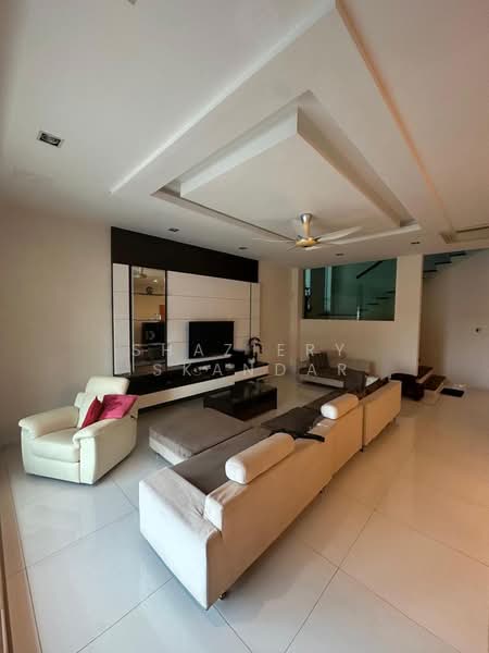 Rumah Banglo untuk Dijual di Taman Melawati (Ulu Kelang) - Shaziery Iskandar - Living Room - PropertyGuru.com.my