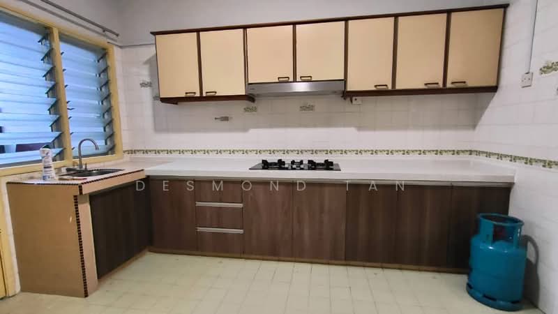 Rumah Teres 2 Tingkat untuk Dijual di Taman Sea (Petaling Jaya) - Desmond Tan - Kitchen - PropertyGuru.com.my