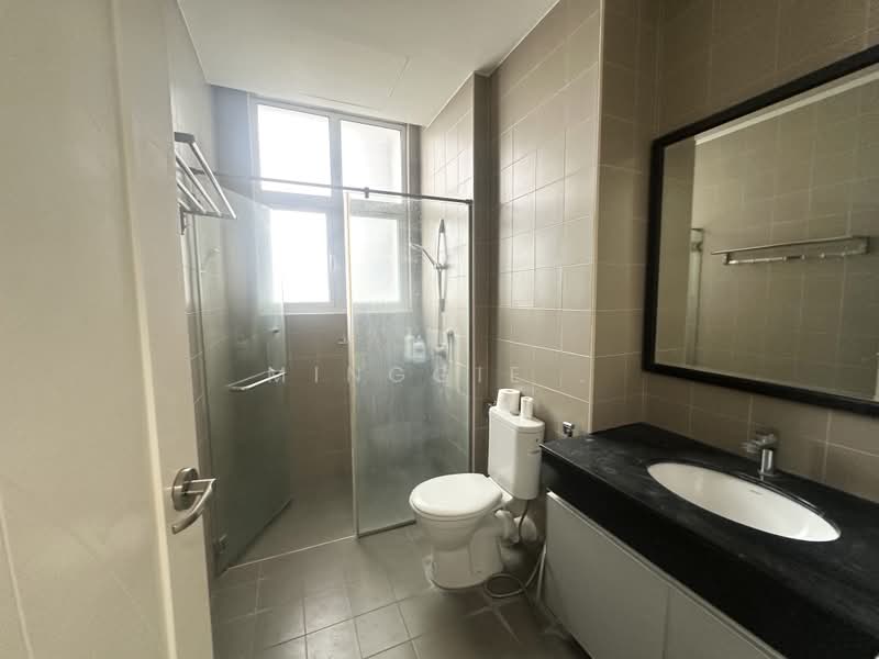 Kondominium untuk Dijual di Fettes Residence - Minggie . - Bathroom - PropertyGuru.com.my