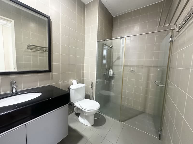 Kondominium untuk Dijual di Fettes Residence - Minggie . - Bathroom - PropertyGuru.com.my