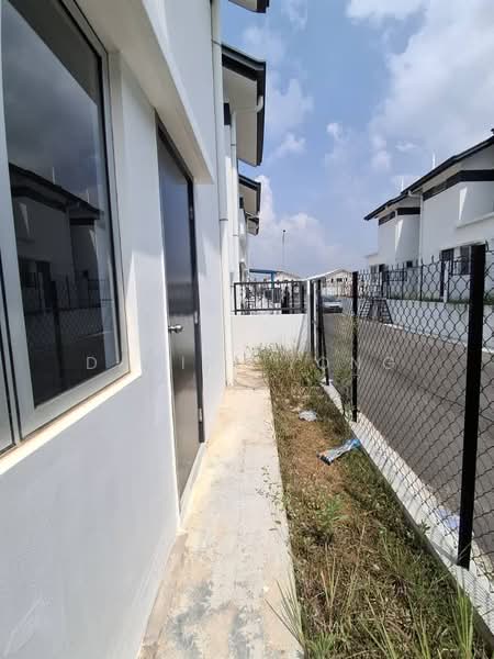 2-storey Terraced House for Sale in Kota Tinggi (Johor) - Daniel Yong - Exterior - PropertyGuru.com.my