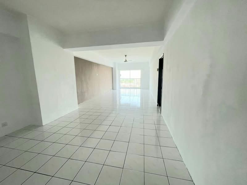 Kondominium untuk Dijual di Pandan Ville Condominium - Steven Tay - Living Room - PropertyGuru.com.my