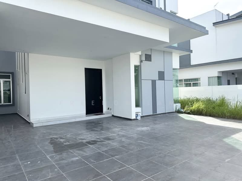 Rumah Berkembar untuk Dijual di Taman Nusa Bestari (Iskandar Puteri (Nusajaya)) - Freedom Lam - Exterior - PropertyGuru.com.my