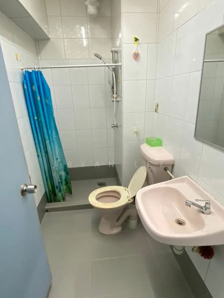 Kondominium untuk Dijual di Danau Impian - Bryan Lee - Bathroom - PropertyGuru.com.my