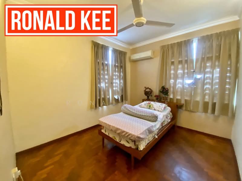 Terraced House for Sale in Pulau Tikus (George Town) - Ronald Kee - Bedroom - PropertyGuru.com.my