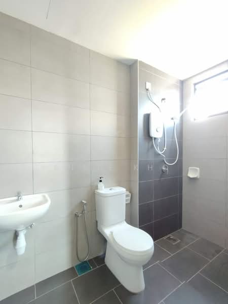 Servis Apartment untuk Dijual di Stanford Suites @ EduSentral - Annie Kho - Bathroom - PropertyGuru.com.my