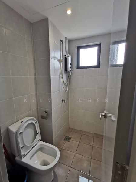 Service Residence for Sale at M Centura - Kelvin Chen - Bathroom - PropertyGuru.com.my