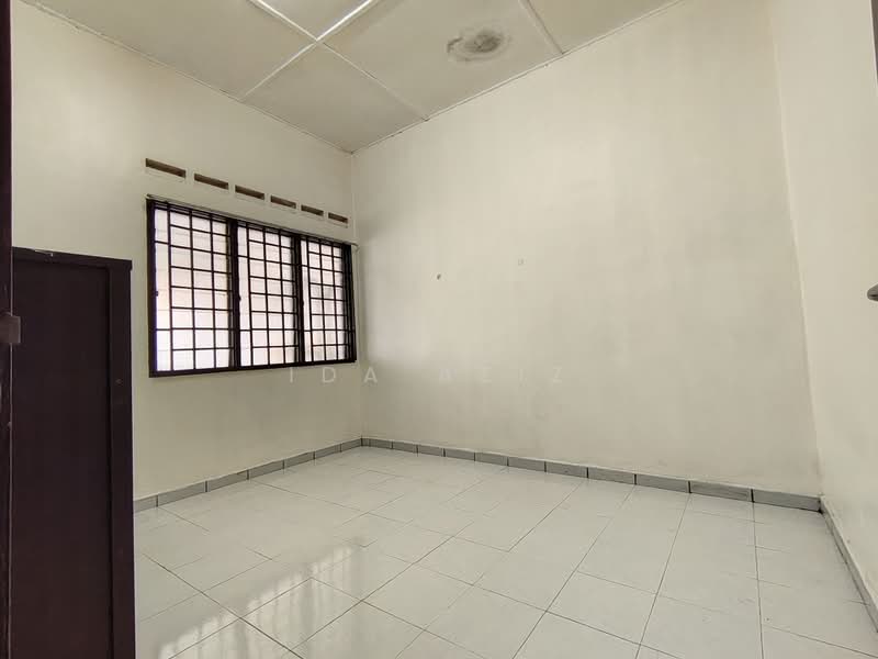 Rumah Teres 1 Tingkat untuk Dijual di Taman Universiti (Skudai) - Ida Aziz - Interior - PropertyGuru.com.my