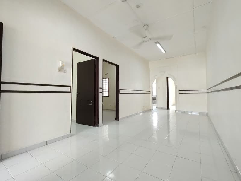 Rumah Teres 1 Tingkat untuk Dijual di Taman Universiti (Skudai) - Ida Aziz - Interior - PropertyGuru.com.my