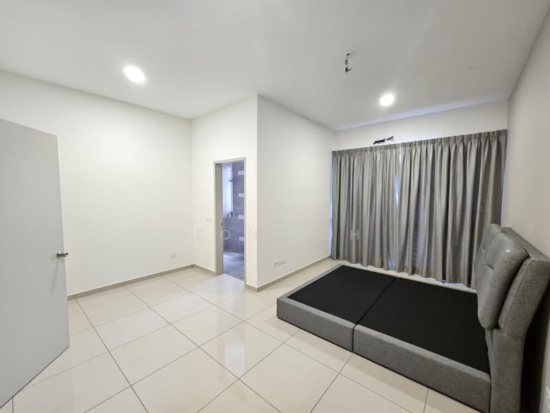 2-storey Terraced House for Sale in Bandar Rimbayu (Telok Panglima Garang) - Leon Goh - Bedroom - PropertyGuru.com.my