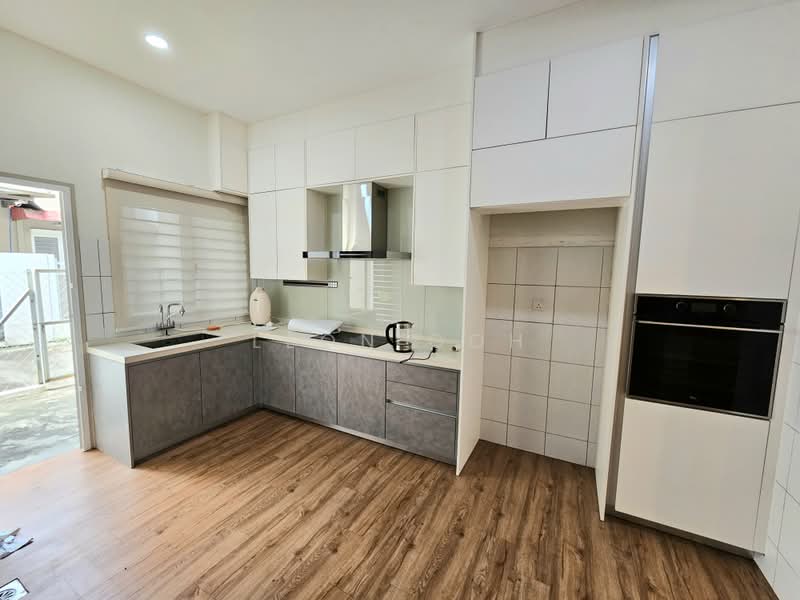 2-storey Terraced House for Sale in Bandar Rimbayu (Telok Panglima Garang) - Leon Goh - Kitchen - PropertyGuru.com.my