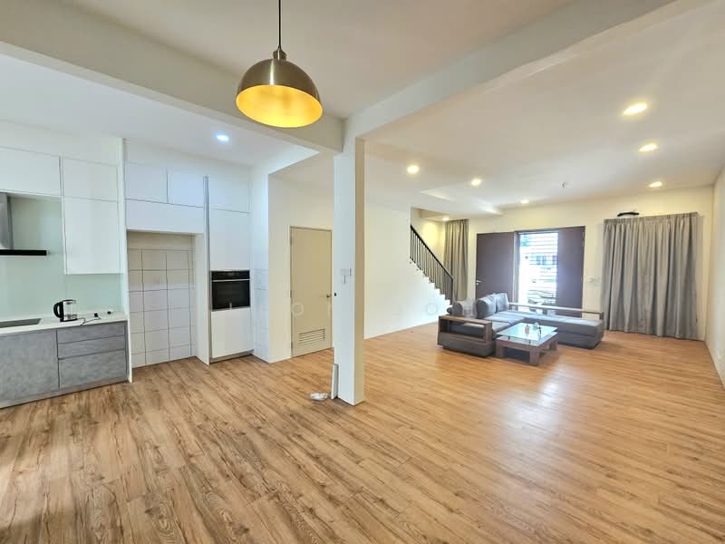 2-storey Terraced House for Sale in Bandar Rimbayu (Telok Panglima Garang) - Leon Goh - Living Room - PropertyGuru.com.my