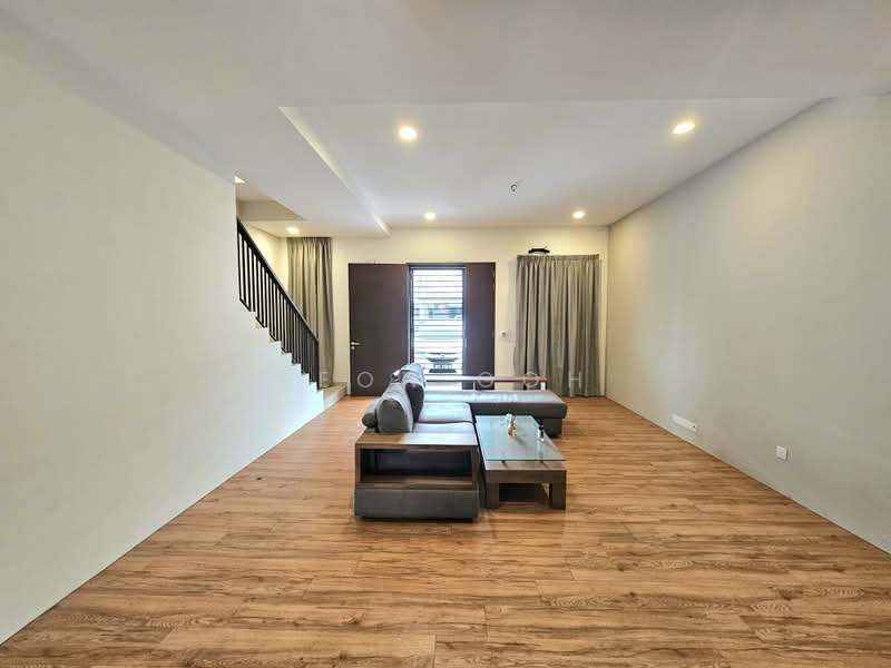 2-storey Terraced House for Sale in Bandar Rimbayu (Telok Panglima Garang) - Leon Goh - Living Room - PropertyGuru.com.my