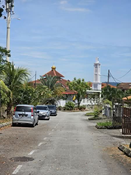 Rumah Teres 2 Tingkat untuk Dijual di Bandar Bukit Mahkota (Bangi) - Azli Ibrahim - Exterior - PropertyGuru.com.my
