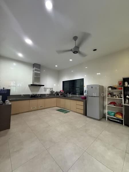 Semi-Detached House for Sale in Kepong (Kuala Lumpur) - Kyce Cheong - Kitchen - PropertyGuru.com.my