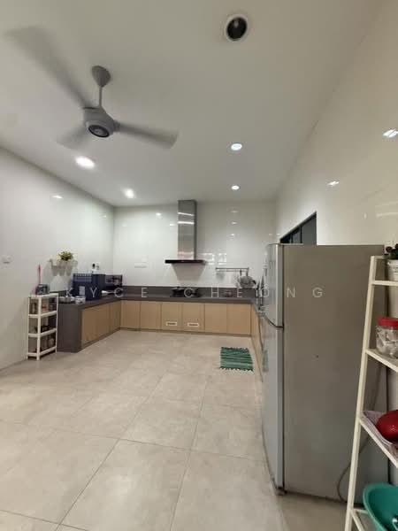 Semi-Detached House for Sale in Kepong (Kuala Lumpur) - Kyce Cheong - Kitchen - PropertyGuru.com.my