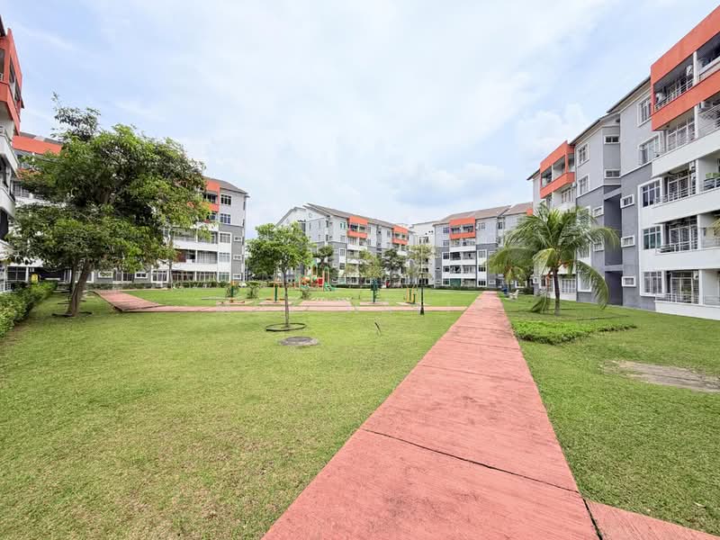 Pangsapuri untuk Dijual di Casa Dahlia - Muz Hafiz - PropertyGuru.com.my