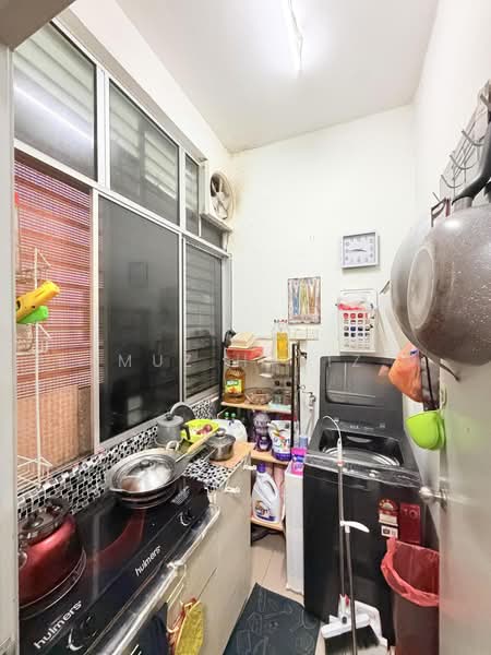 Pangsapuri untuk Dijual di Casa Dahlia - Muz Hafiz - PropertyGuru.com.my