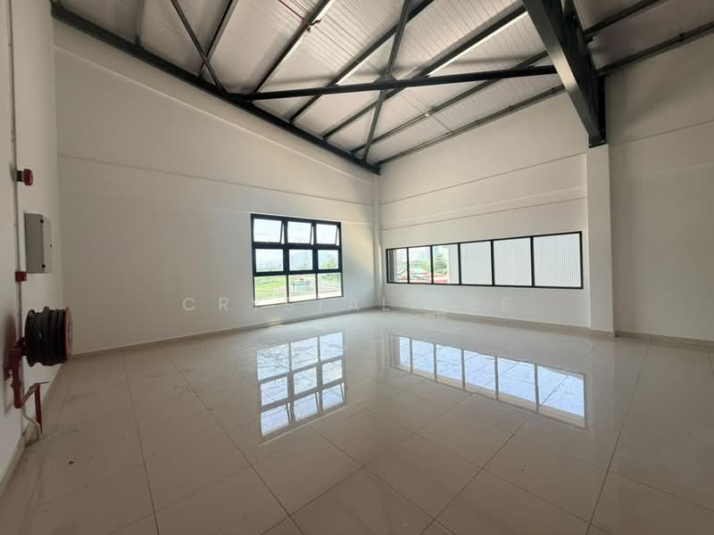 Factory for Rent in Taman Nagasari (Perai) - Crystal Tee - Interior - PropertyGuru.com.my