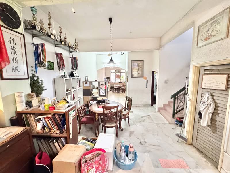 2-storey Terraced House for Sale in Taman Melawati (Ulu Kelang) - Shaziery Iskandar - Living Room - PropertyGuru.com.my