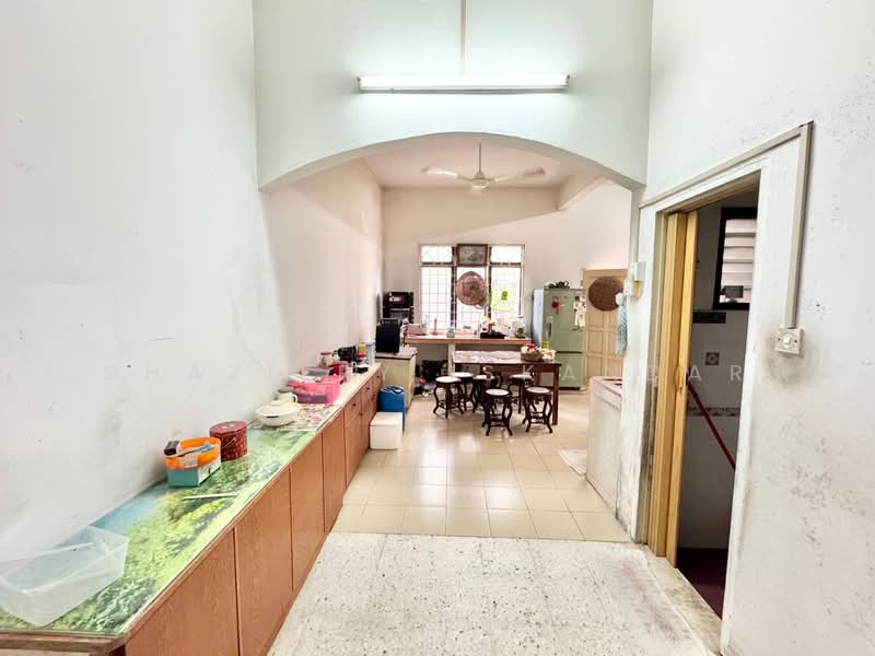 2-storey Terraced House for Sale in Taman Melawati (Ulu Kelang) - Shaziery Iskandar - Kitchen - PropertyGuru.com.my