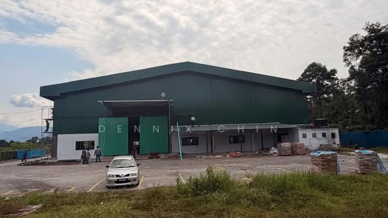Gudang untuk Disewa di Bandar Utama Batang Kali (Batang Kali) - Dennix Chin - Exterior - PropertyGuru.com.my