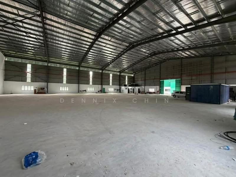 Gudang untuk Disewa di Bandar Utama Batang Kali (Batang Kali) - Dennix Chin - Interior - PropertyGuru.com.my