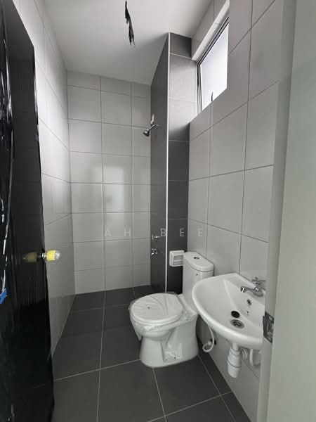 Rumah Teres untuk Disewa di Johor Bahru (Johor) - Ah Bee - Bathroom - PropertyGuru.com.my