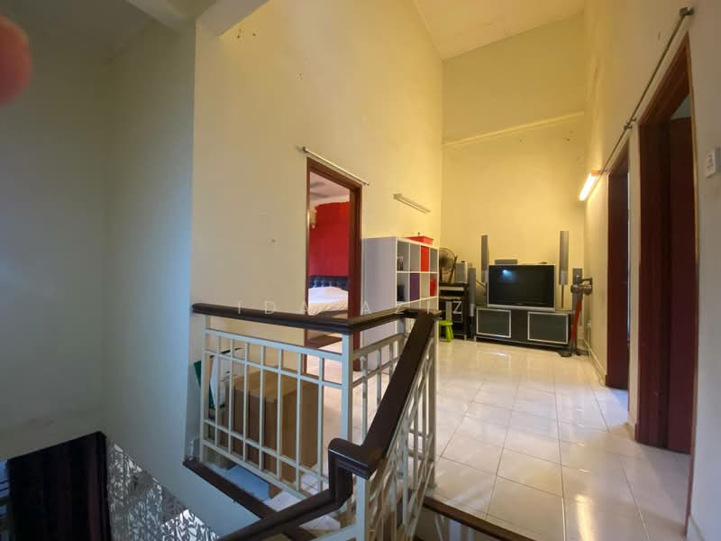 2-storey Terraced House for Sale in Skudai (Johor) - Ida Aziz - Corridor - PropertyGuru.com.my