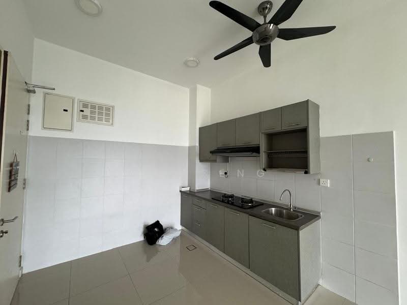 Kediaman Servis untuk Disewa di Desa Green - May Teng - Kitchen - PropertyGuru.com.my