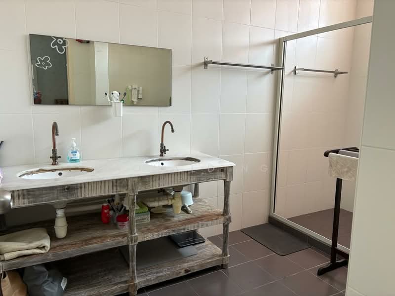 Rumah Teres 2.5 Tingkat untuk Disewa di Sungai Ara (Penang) - Ronald Ng - Bathroom - PropertyGuru.com.my