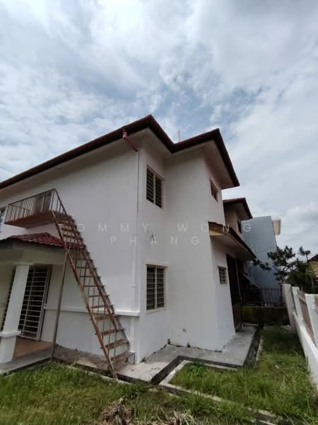 Rumah Teres 2 Tingkat untuk Dijual di Semenyih (Selangor) - Tommy Wong Phang - Exterior - PropertyGuru.com.my