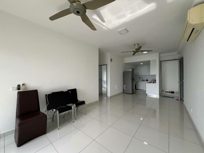 Servis Apartment untuk Dijual di Residences @ 1 Tebrau - Sze Lee - Living Room - PropertyGuru.com.my