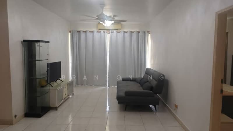 Kondominium untuk Disewa di Gold Coast Resort Condominium - Brandon Ng - Living Room - PropertyGuru.com.my