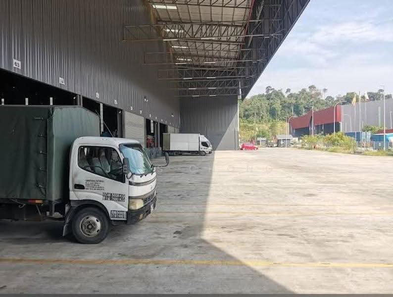 Gudang untuk Disewa di Seksyen U10 (Shah Alam) - Jess Chong - Exterior - PropertyGuru.com.my