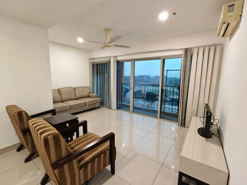 Servis Apartment untuk Disewa di Suria Jelutong - Jeff Ng - Living Room - PropertyGuru.com.my