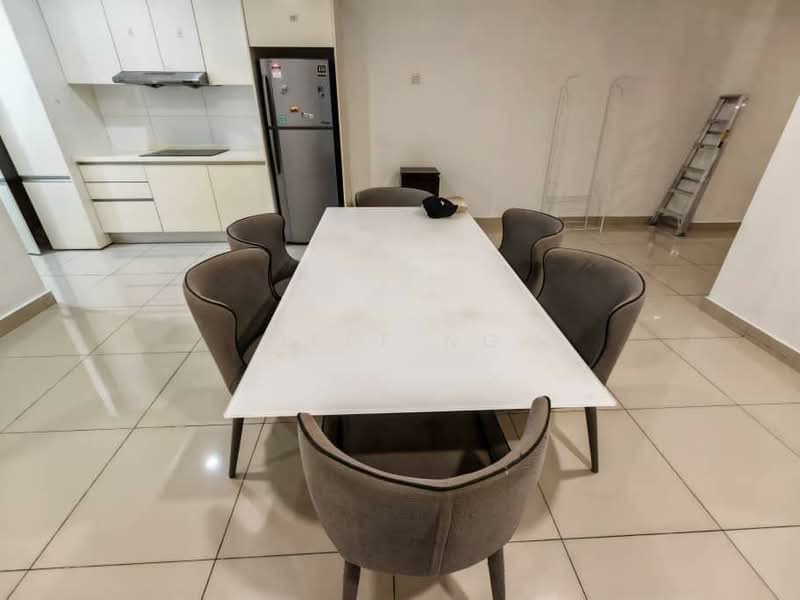 Servis Apartment untuk Disewa di Suria Jelutong - Jeff Ng - Kitchen - PropertyGuru.com.my