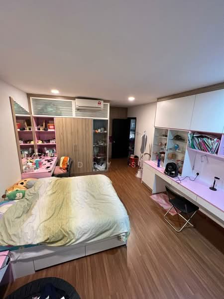 2.5-storey Terraced House for Rent in Bandar Country Homes (Rawang) - Teddy Saw - Bedroom - PropertyGuru.com.my