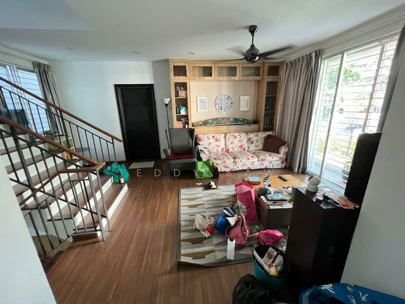 2.5-storey Terraced House for Rent in Bandar Country Homes (Rawang) - Teddy Saw - Living Room - PropertyGuru.com.my