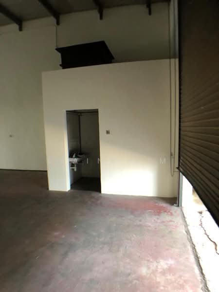 Factory for Rent in Taman Mount Austin (Tebrau) - Elaine Sim - Interior - PropertyGuru.com.my