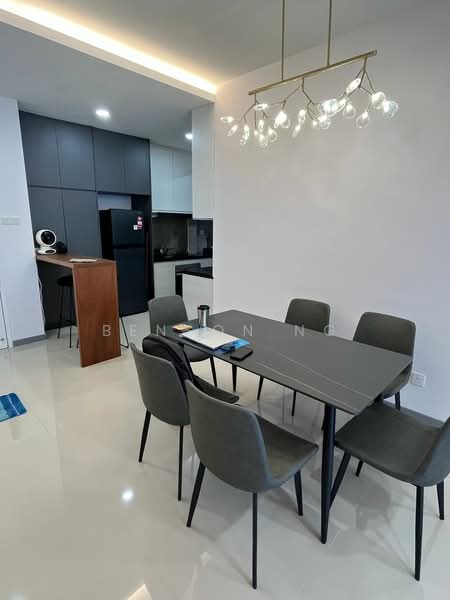 Servis Apartment untuk Disewa di United Point (Residensi Berpadu) - Benson Ng - Dining Room - PropertyGuru.com.my