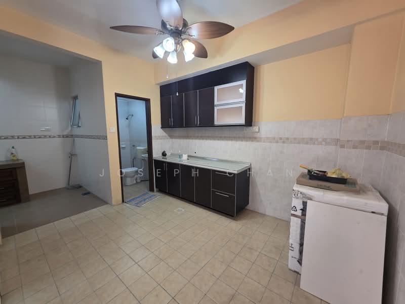 Rumah Berkembar untuk Dijual di Setia Impian (Setia Alam) - Joseph Chan - Kitchen - PropertyGuru.com.my