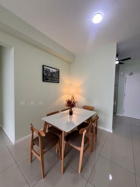 Kediaman Servis untuk Disewa di Duta Park Residences - Wan Jia Shun - Dining Room - PropertyGuru.com.my