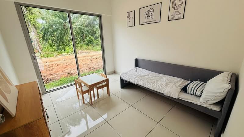 2-storey Terraced House for Sale in Pulau Indah (Klang) - Atie Mohd Lotfie - Bedroom - PropertyGuru.com.my