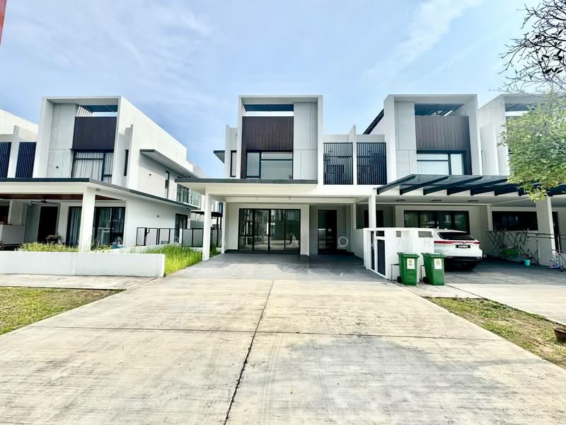 Banglo Pautan untuk Dijual di Petaling Jaya (Selangor) - Nur Alia Omar - Exterior - PropertyGuru.com.my